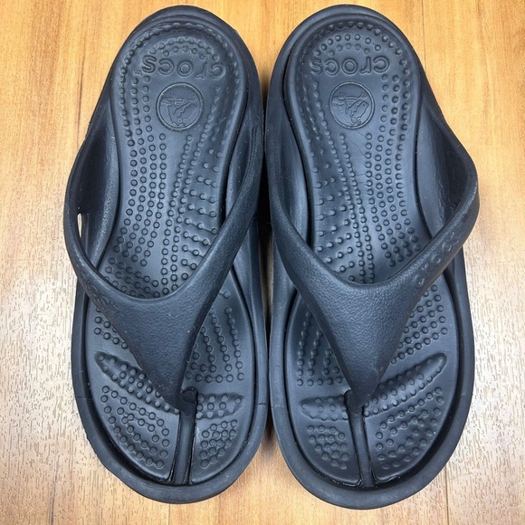 Crocs Athens Thong Flip Flops Size M-5/W-7 Black Comfort Rubber - Picture 1 of 8